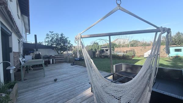 Maison 105 m2, avec jardin, 3 chambres  et bureau