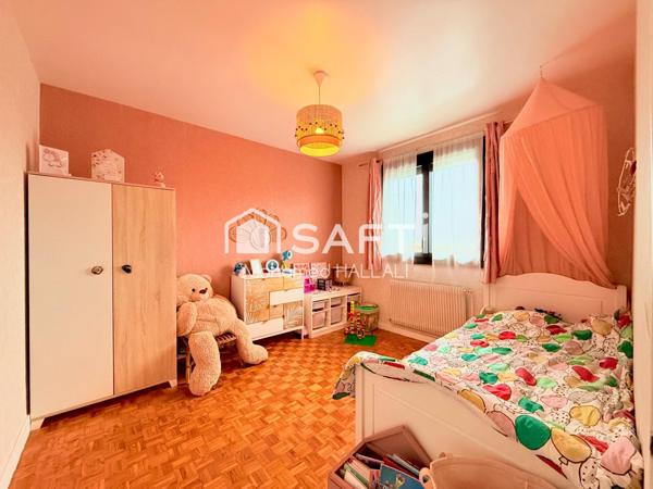 Maison 105 m2, avec jardin, 3 chambres  et bureau