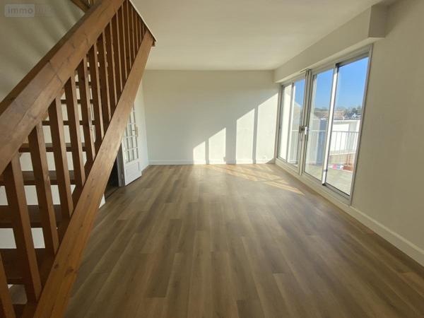 Appartement à louer à Loudéac dans les Côtes-d'Armor (22600), ref : 22110-L388