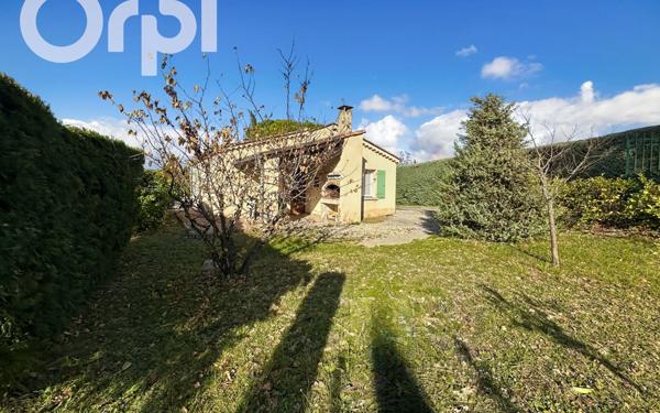 Maison à louer    3 pièces •  Vogüé