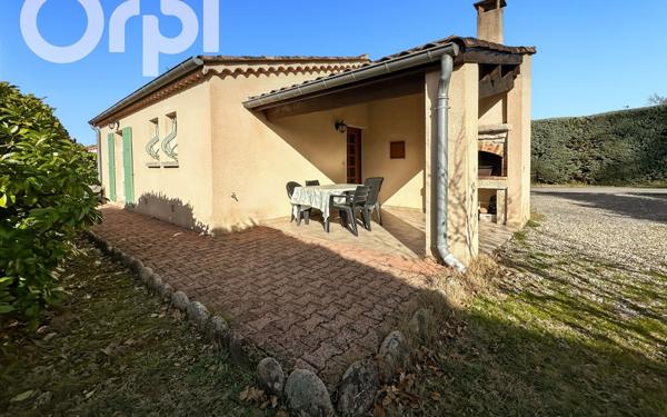 Maison à louer    3 pièces •  Vogüé