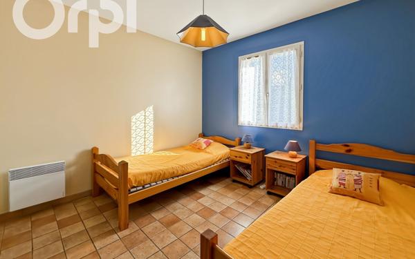 Maison à louer    3 pièces •  Vogüé