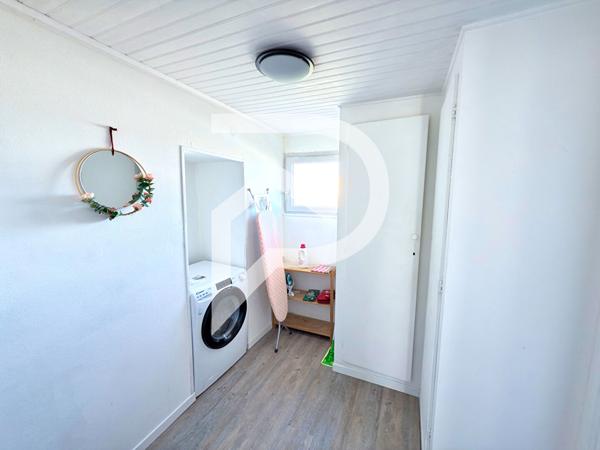 Immeuble 6 pièces 169.94 m2