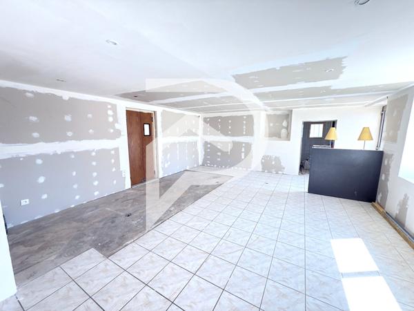Immeuble 6 pièces 169.94 m2