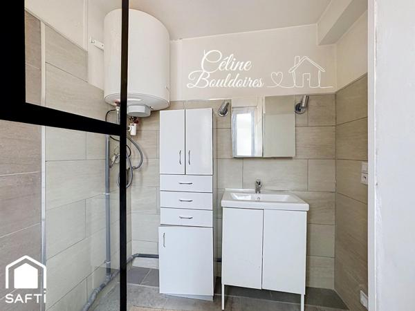 T3 lumineux avec grand balcon vitré – Petite copropriété – Keruscun