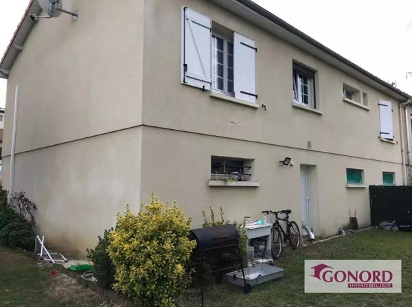maison de ville dans Thouars