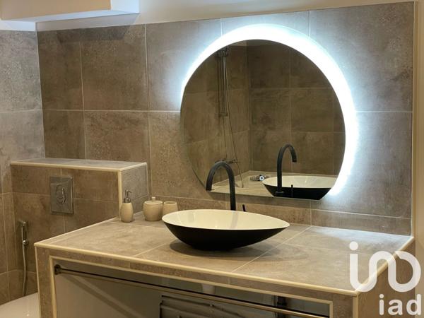 Demeure 8 pièces de 400 m² à Buc (78530)