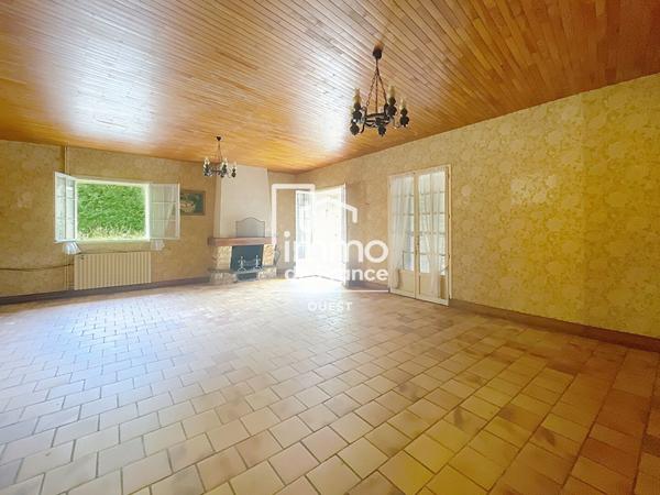 Maison 213 m² - SAINT MARTIN DE CONNEE