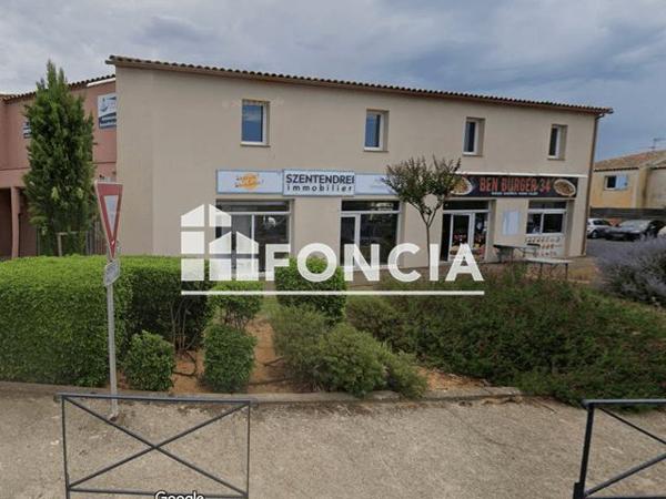 Location Local commercial 1 pièce 21.8 m² - 40 ROND POINT JULIUS ESTEVE BUREAU N°9 Lunel 34400