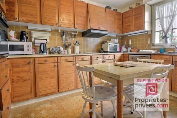 Exclusivité - Maison  4 chambres dont 1 en rdc dans un quartier prisé avec vue sur Loire  à Chateauneuf Sur Loire