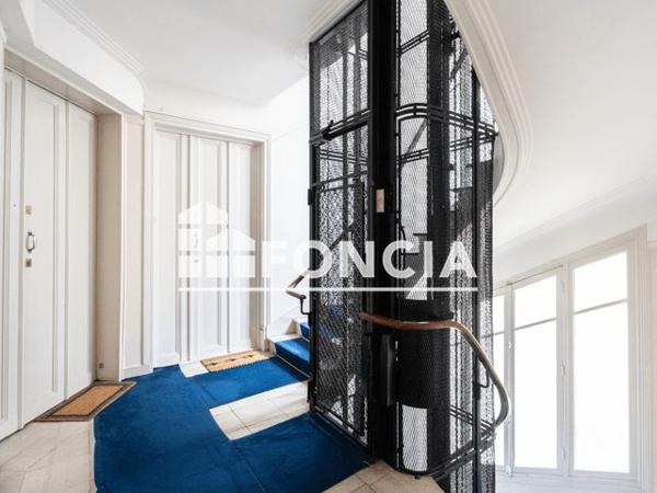 À vendre Appartement 3 pièces 69 m² - Paris 75015