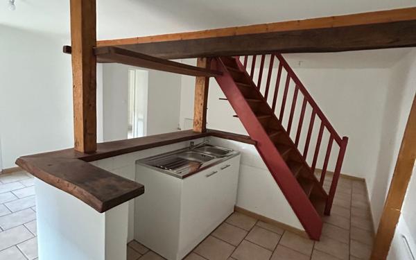 Maison à louer    2 pièces •  Chabris
