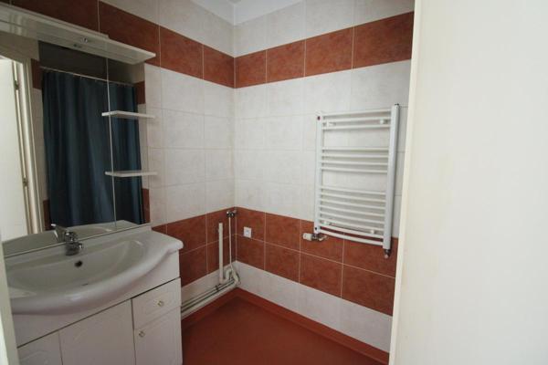 39 AVENUE FOCH - F2 LUMINEUX AVEC TERRASSE