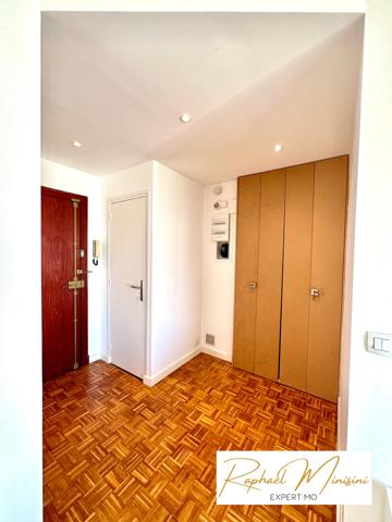 Versailles (78000) T2 44,12 m² – Exposition Ouest, très lumineux – Balcon 11 m² – Ascenseur cave parking