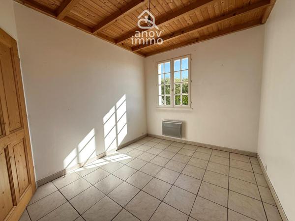 Maison
                                                                                                                                                                                                                                                                                                                        5 pièce(s)                                                                                                                                                                                                          3 chambre(s)                                                                                                                                                                                                          81  m²