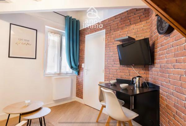 Immeuble
                                                                                                                                                
                                                                                                                                                
                                                                                                                                                
                                                    
                                                                                                                                                                                                                                                                                                                        73  m²                                                                                                                                                                                                         1 etage(s)