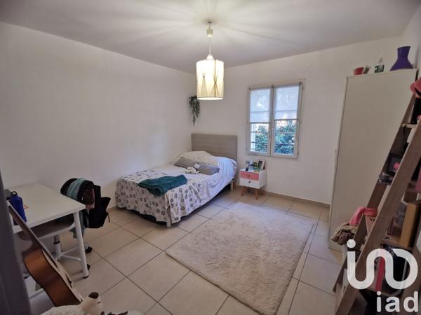 Maison d’architecte 8 pièces de 245 m² à Vedène (84270)