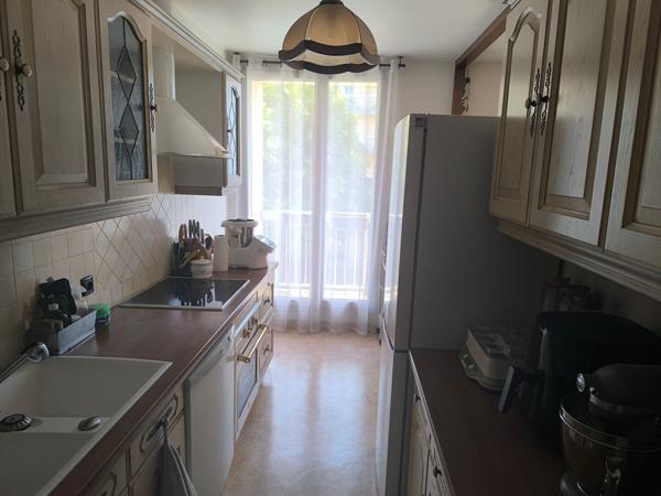 Appartement 4 pièce(s) €246 000 ** - Référence 4419