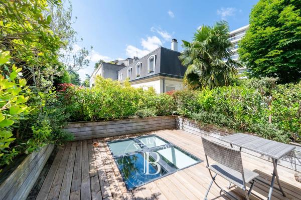 Neuilly-sur-Seine, Maison 5 Chambres -  300 m² à vendre