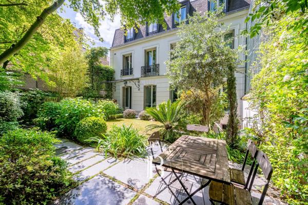 Neuilly-sur-Seine, Maison 5 Chambres -  300 m² à vendre