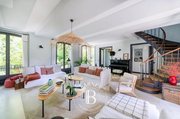 Neuilly-sur-Seine, Maison 5 Chambres -  300 m² à vendre