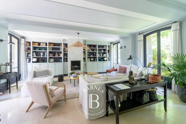 Neuilly-sur-Seine, Maison 5 Chambres -  300 m² à vendre