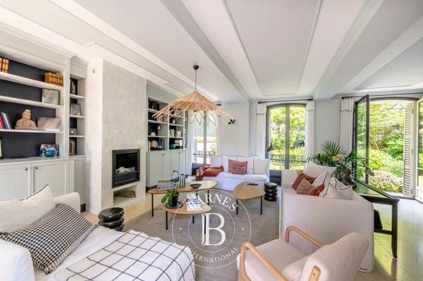 Neuilly-sur-Seine, Maison 5 Chambres -  300 m² à vendre
