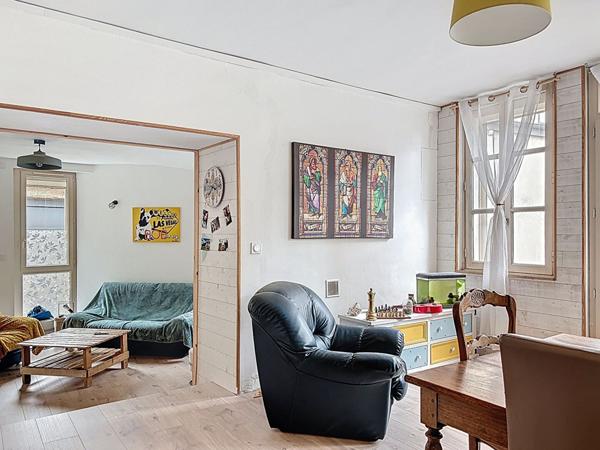 Maison Saint Laurent De La Plaine