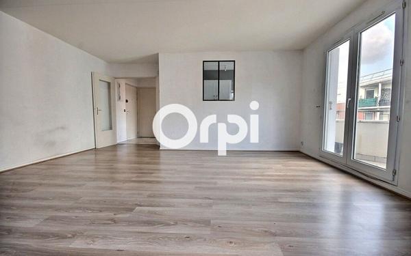 Appartement à vendre    2 pièces • 49,45 m2 Élancourt
