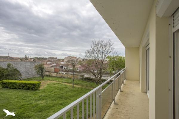 Appartement à vendre |  Rochefort |  4 pièces | 76 m²