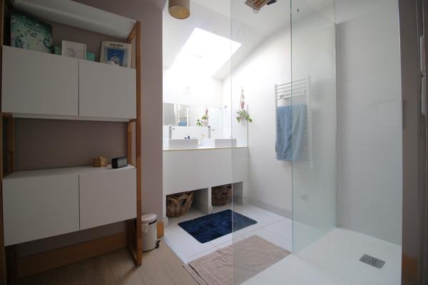 Propriété de charme rénovée – 175 m² – Coup de cœur assuré – Thil