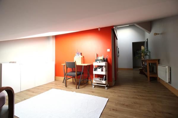 Propriété de charme rénovée – 175 m² – Coup de cœur assuré – Thil