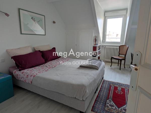 Maison à CHERBOURG-EN-COTENTIN, 50100 - 7 pièces 197m²