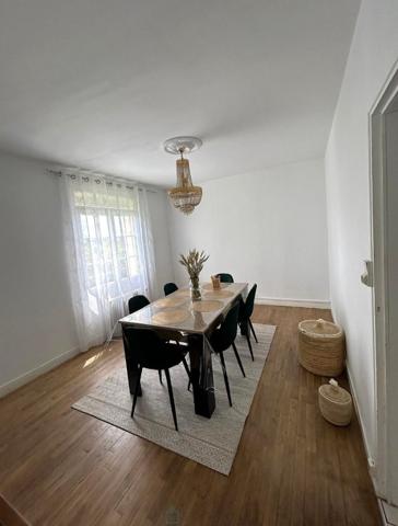 Maison sur sous-sol non enterré, 4 chambres, garage