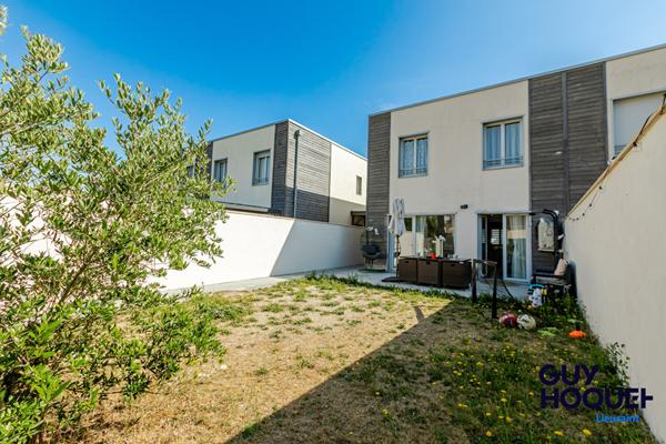 À vendre : Maison moderne 2020 ! 6 pièces à Lieusaint - Exclusivité Guy Hoquet !