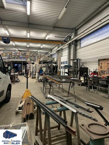 MURS D’ACTIVITE 460 M2 ECHIRE FONCIER CLOS PROCHE NIORT ET PEAGE A10