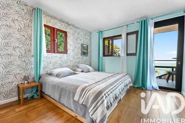 Maison à vendre 7 pièces 215 m² Saint-Leu