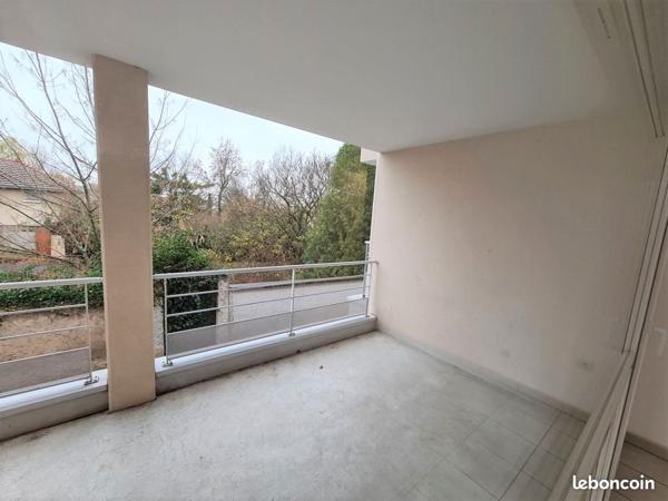 À vendre - T3, 3 pièces situé à La Verpillière (38290)