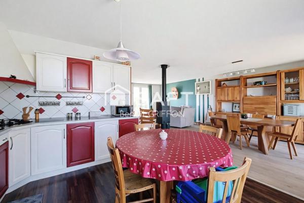 Maison 4 ch – 50 m² de pièce de vie – jardin + pergola