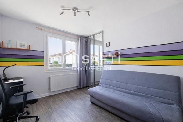 Maison 4 ch – 50 m² de pièce de vie – jardin + pergola