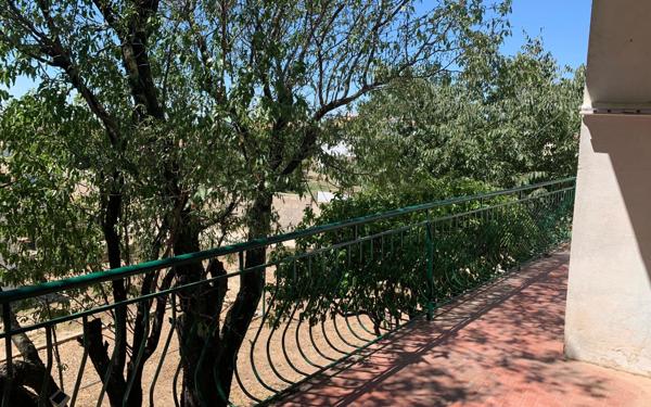 Maison à louer    5 pièces • 104,81 m2 Rodilhan