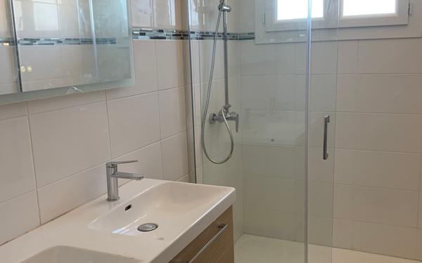 Maison à louer    5 pièces • 104,81 m2 Rodilhan