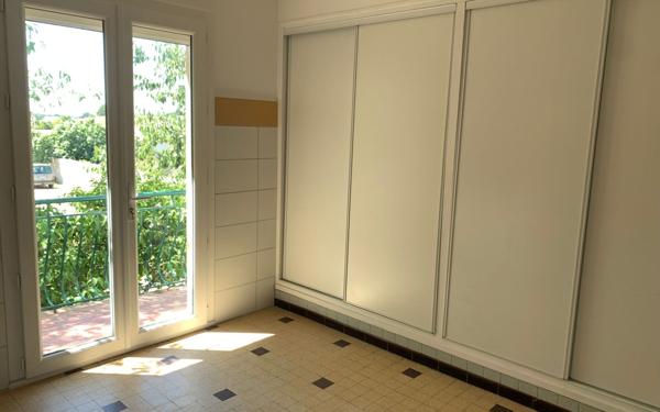 Maison à louer    5 pièces • 104,81 m2 Rodilhan