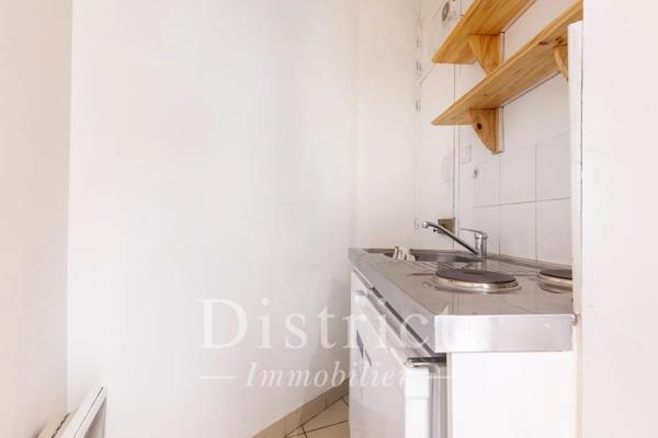 # Appartement – 40m² – Paris 8ème