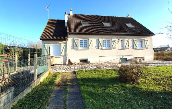 Vente Maison126 m² - 5 Pièces - VILLEMANDEUR (45700)