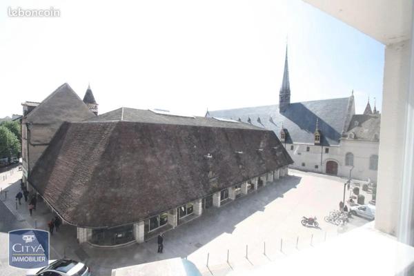 Immeuble à vendre 460m²