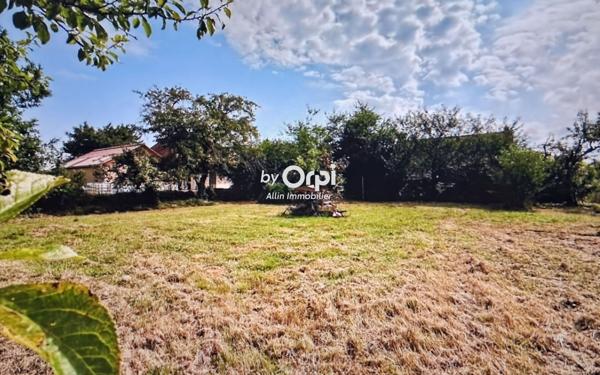 Maison à vendre    2 pièces •  Villefranche-d'Allier