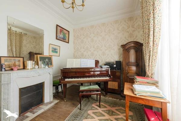 Maison 750 519 € Bois-Colombes 6 p 103 m² DPE F