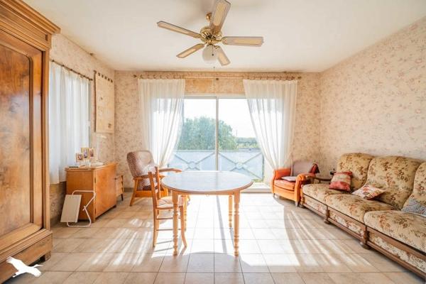Maison à vendre 241 960 € Couëron 5 p 89 m² DPE D