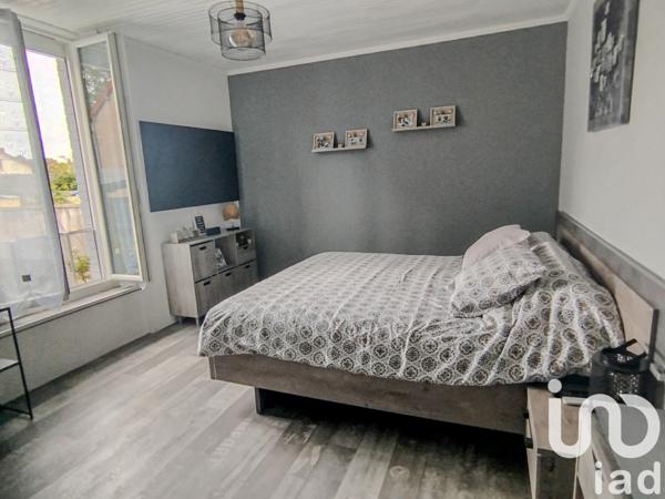 House for sale 3 rooms 71 m² Montluçon